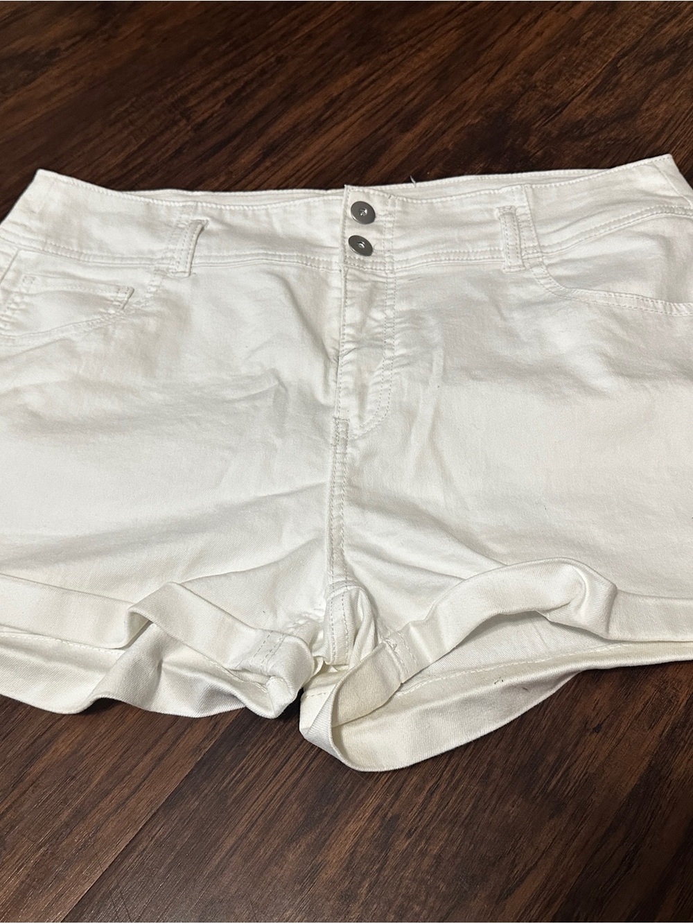 No Boundaries White High-Rise Jean Shorts with Rolled Hem
